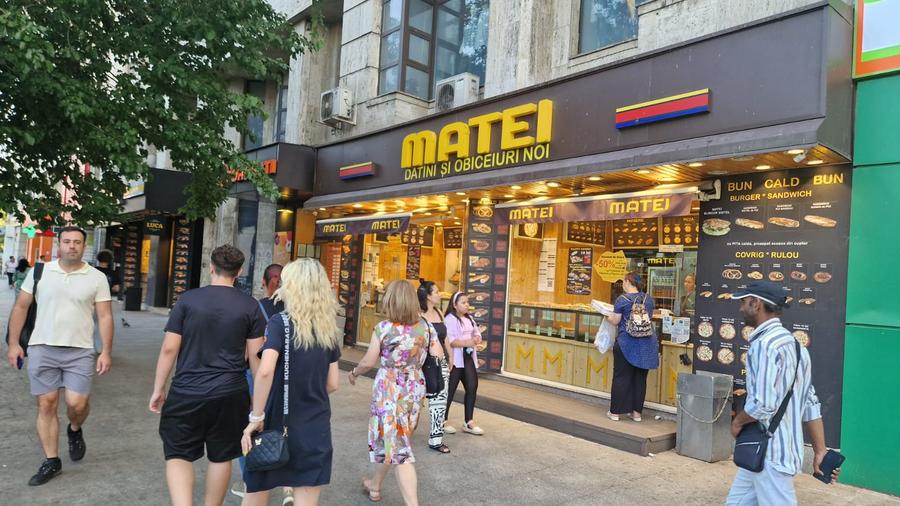 UNIRII - METROU  suprafata 180 mp,pret 7.000 euro+ tva