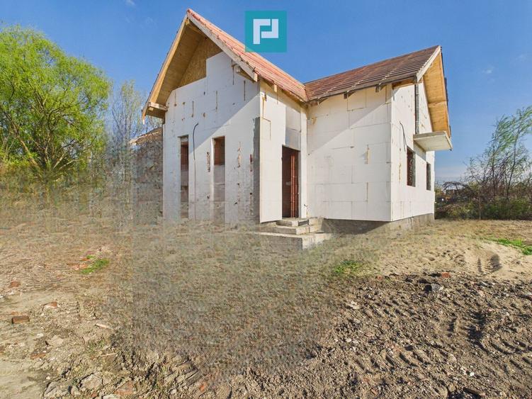 Casă individuală la cheie in Utvin