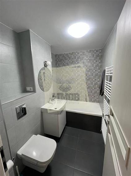 Apartament 3 camere 70 mpu si 2 bai zona Mihai Viteazu