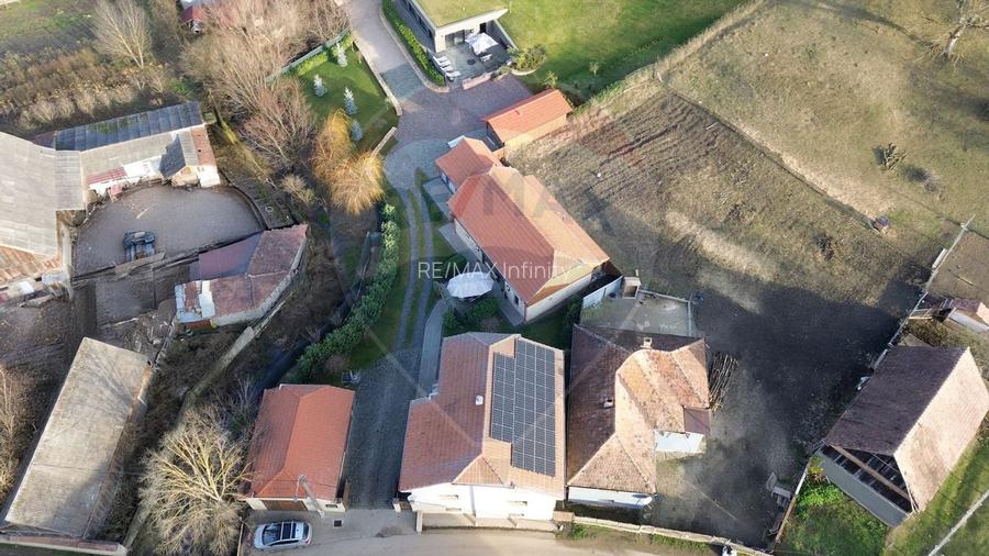 Investitie turistica langa Cluj – pensiune cu crama in Cornesti - 28