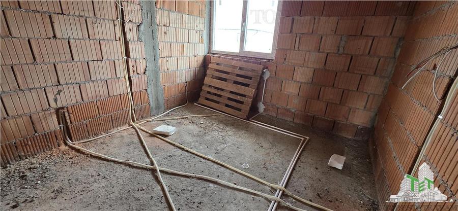 Clinceni - Casa la gri individuala P+1, curte 260mp