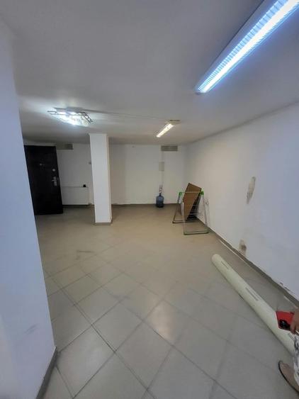 Casa de inchiriat. curte, centrala proprie, zona centrala. metrou 7min