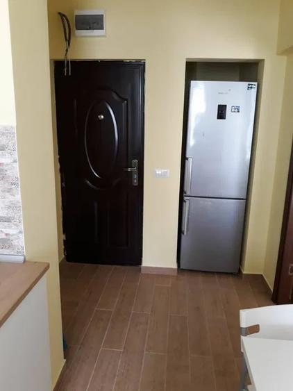 Apartament 2 camere, semidecomandat, 60 mp, ac, balcon, metrou, Drumul Taberei