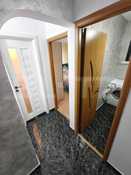 Apartament 3 camere, 94 mp, zona Mioveni