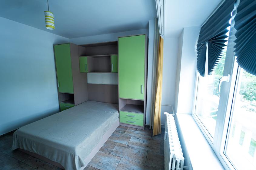 Calea Calarasilor Hyperion, stradal, mobilat, complet renovat, BOXA, AC, STB