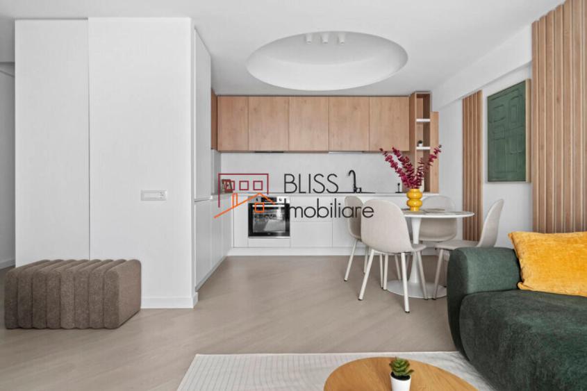 Apartament 3 camere, 2 băi, balcon, mobilat complet, finisaje premium