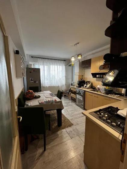 Apartament 2 camere în zona DIANA