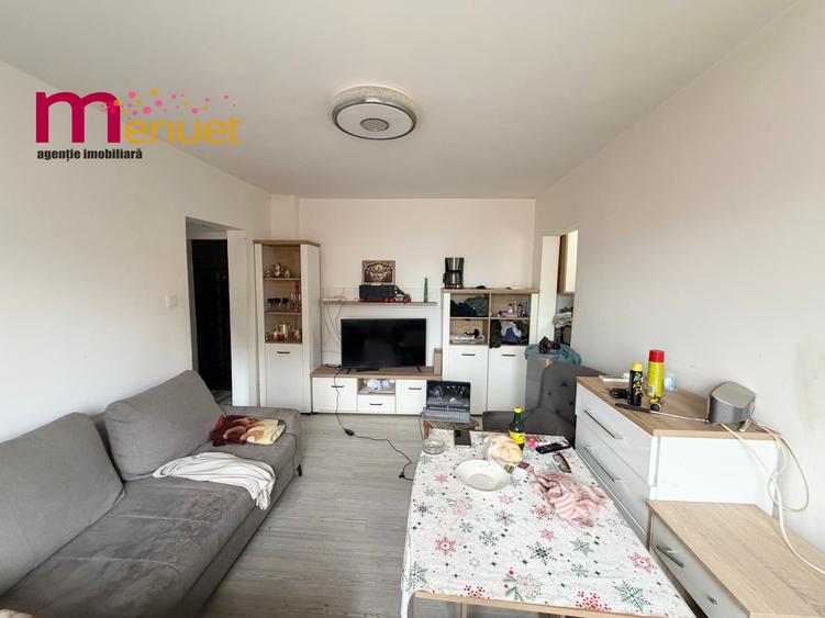 Apartament 2 camere, zona Big,etaj 2