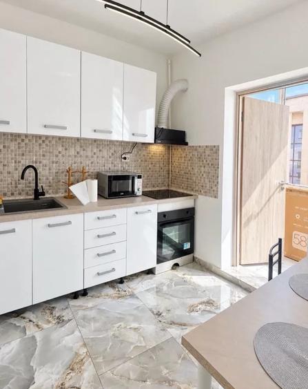 Herastrau || Baneasa || 2 camere decomandat