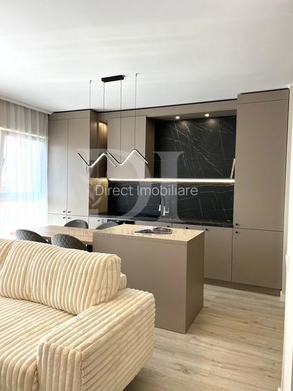 Apartament ultramodern / etaj intermediar / Zona Eroilor - 10