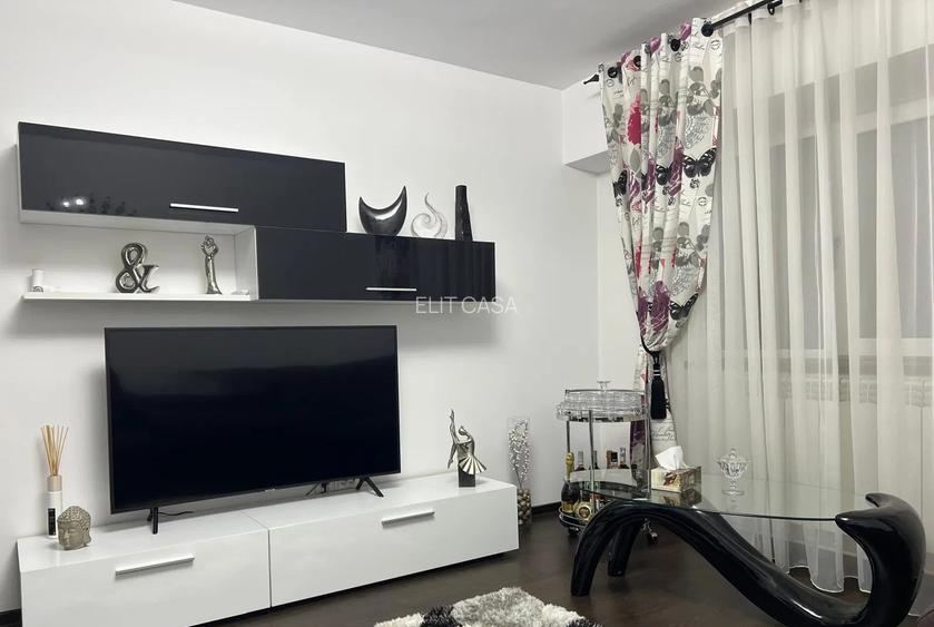 Apartament cu 2 camere, DECOMANDAT, zona Pacurari