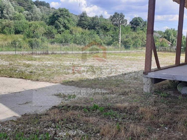 Hală industrială de închiriat 1.200 mp Godeni Argeș Depozitare / Producție