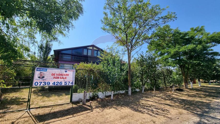 Casă de vacanta / Vilă de vânzare Lilieci, Ialomita