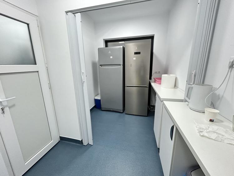 Spatiu Comercial Clinica Corbeanca Central