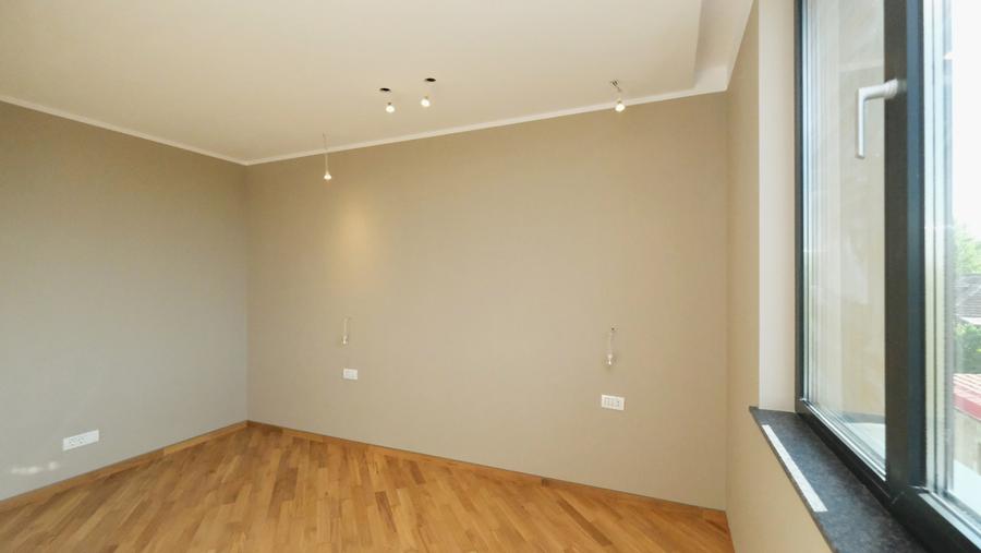 Chirie 4 camere, 3 bai, 150 mp, finisaje premium in imobil nou centru Bucuresti