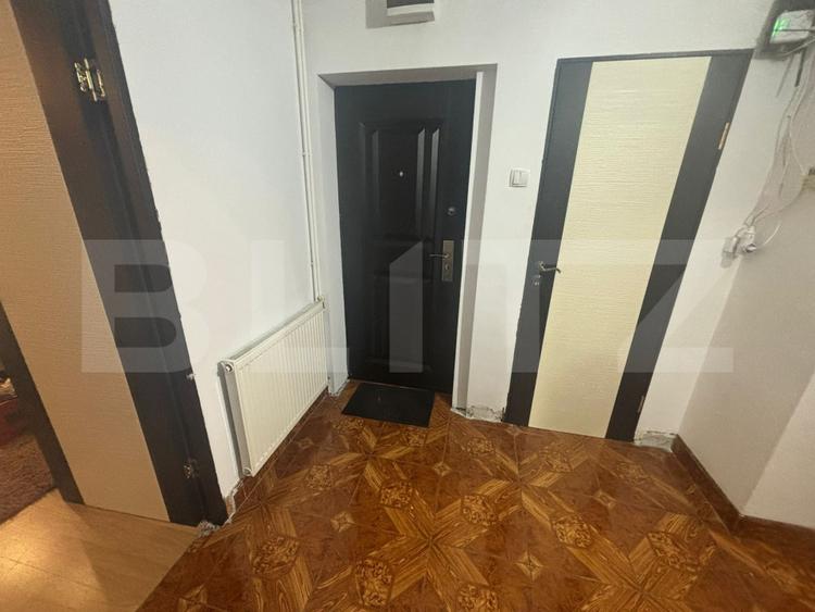 Apartament 3 camere, 65 mp, zona Closca