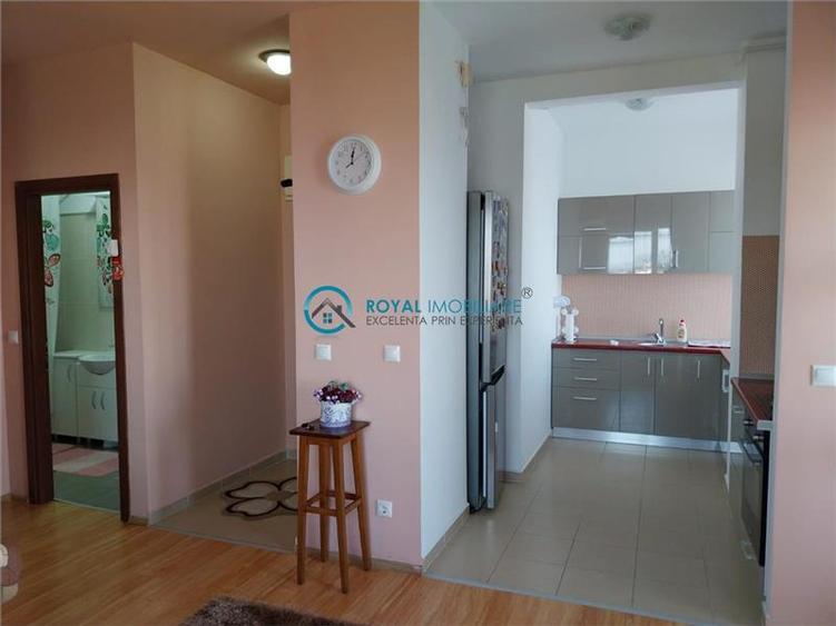 Royal Imobiliare - Vanzare Apartament zona Centrala