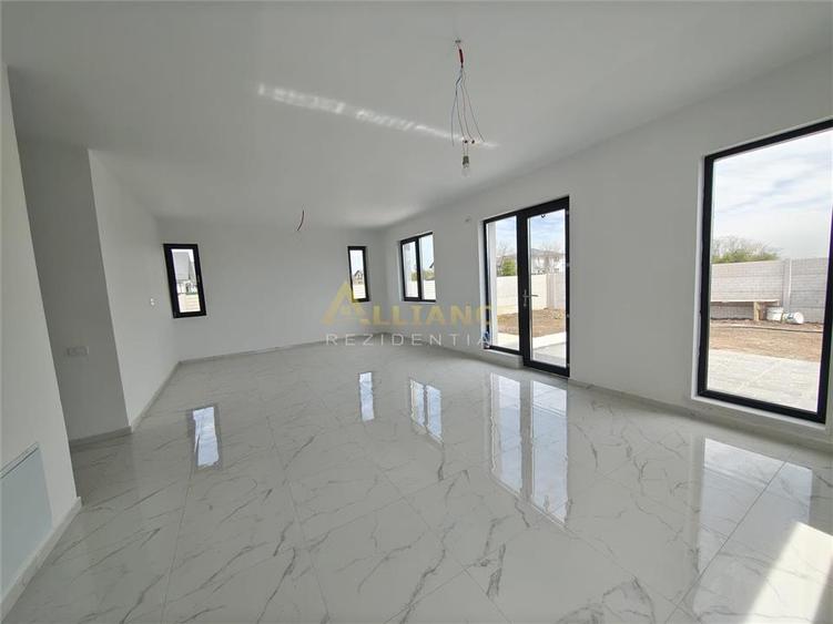 Casa parter | 90 mp utili | Teren 427 mp | Str. Zanelor