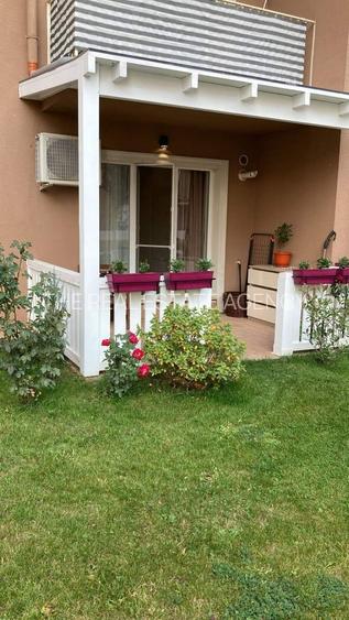 2 camere parter| Cosmopolis | grădină privată | acces piscina |parcare