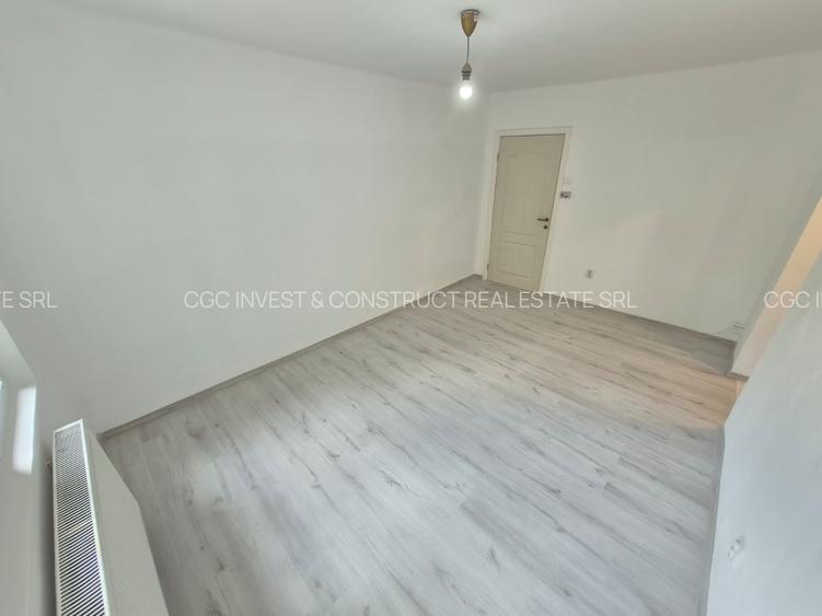 2 Cam--Sagului-5 Min de Centru--Parter-Renovat-Centrala-- 42MP-79.500 Euro !Neg - 3
