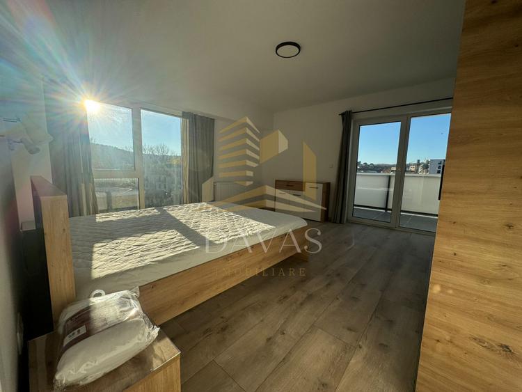 Apartament 2 camere semidecomandat + Parcare subterana | Calea Baciului