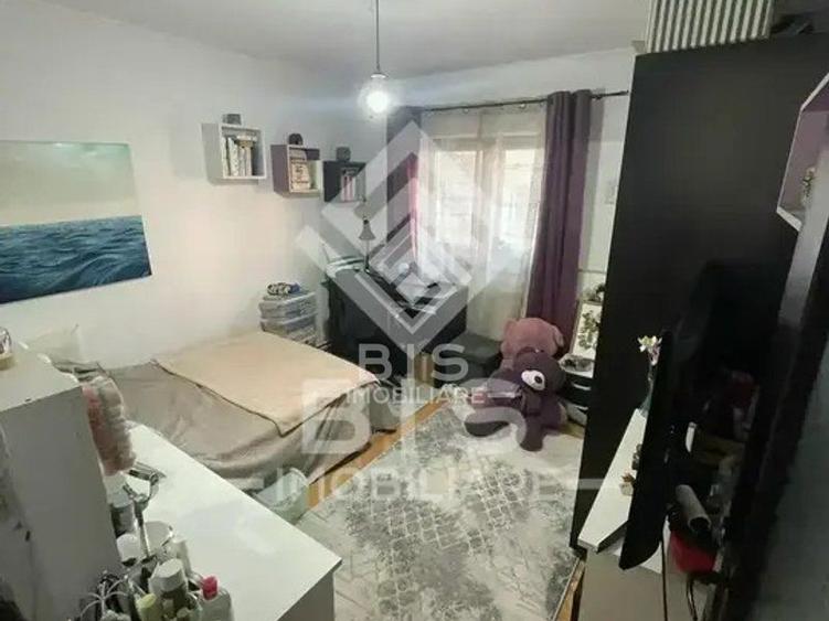 Apartament 2 camere decomandat - ANDREI MURESANU