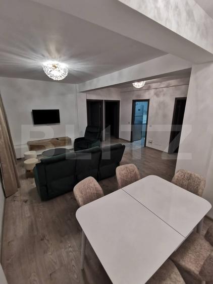 Apartament cu 3 camere, 68 mp, zona Burdujeni
