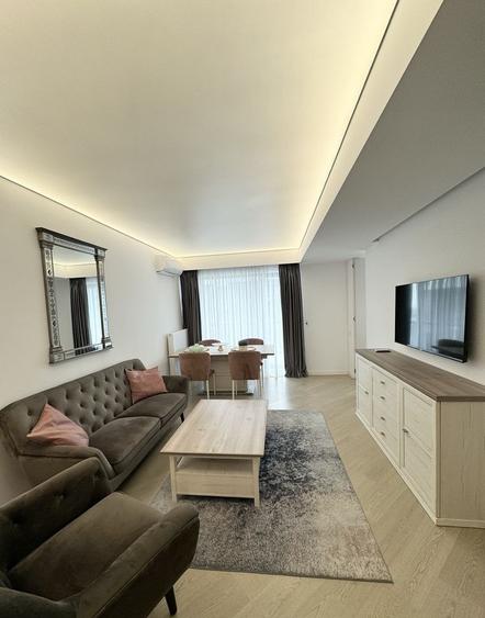 Apartament de 3 camere, 75 mp, centrala, balcon, Cortina North