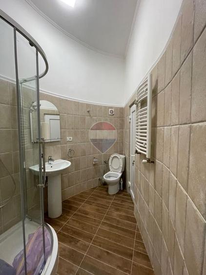 Spațiu de birou de inchiriat zona Teatru Ioan Slavici + parcare