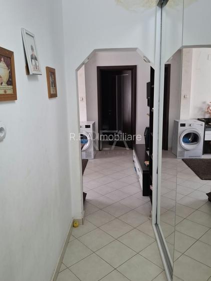 4 camere Vitan decomandat, et. 5, an 1989, metrou, 110 mp - 11