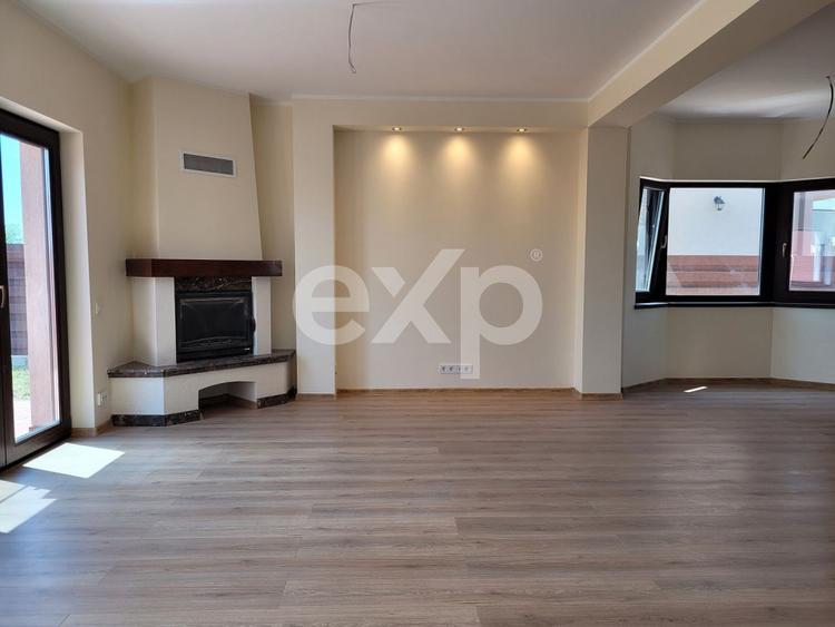 De vanzare duplex premium zona linistita intre paduri in Corbeanca