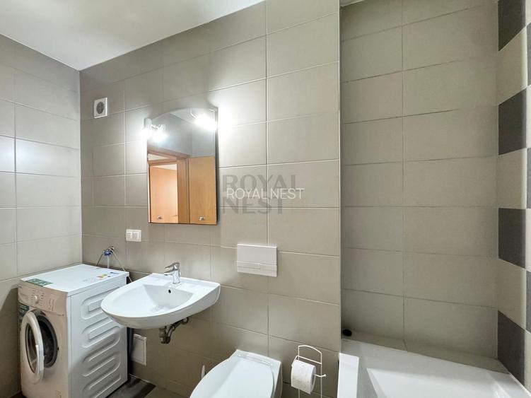 De inchiriat apartament cu 2 camere in Tractorul - 5