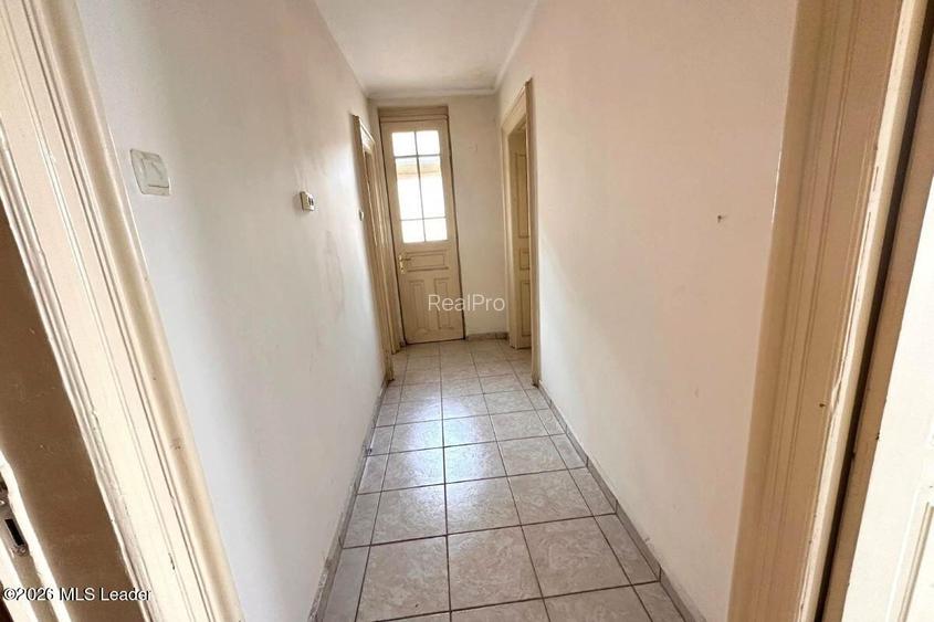 B-dul Carol I nr. 59, 188 mpu, etaj 3, 6 camere, bloc mic - 32