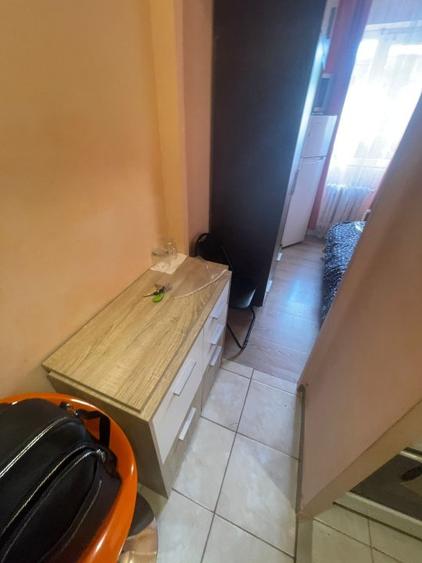 Camera de camin, de vanzare, 13,64 mp, zona Valea Rosie