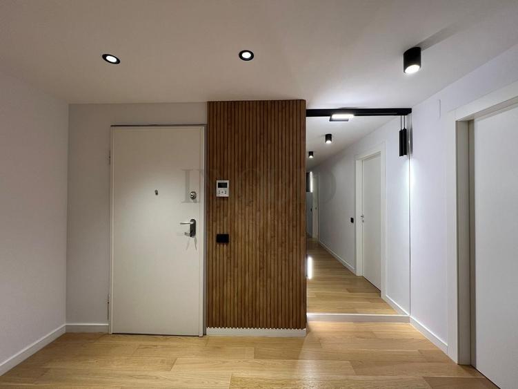 Apartament 3 Camere | One Herastrau Towers