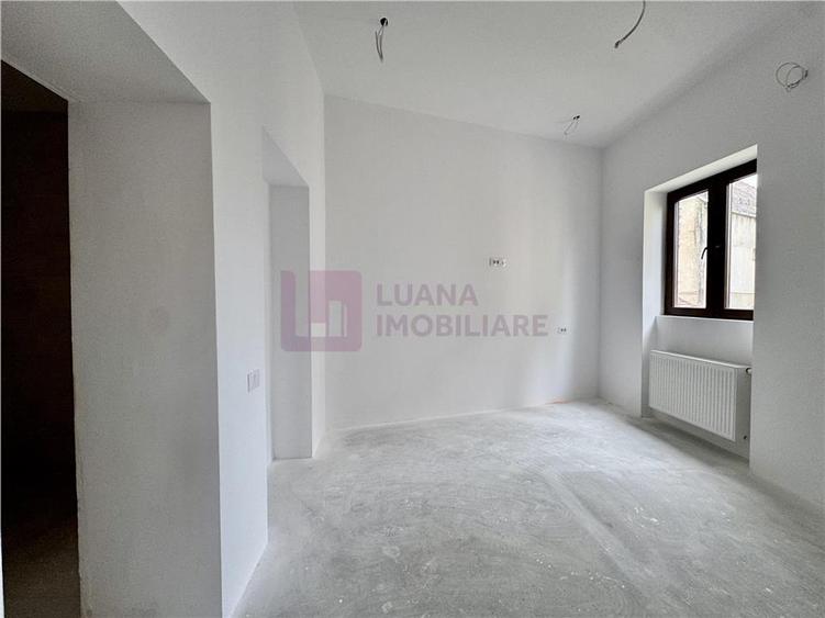 Garsoniera premium de vanzare | Centru | renovata integral | pivnita