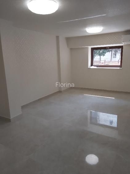 SPATIU STRADAL  DIRECT DE LA PROPRIETAR - 4