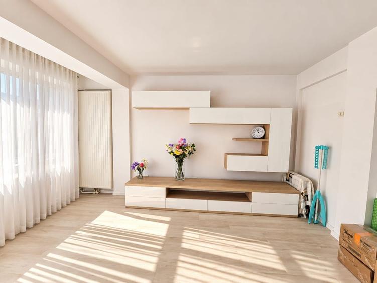 Apartament 3 camere de vânzare – Faleză Nord/ Constanța | 114 mp total