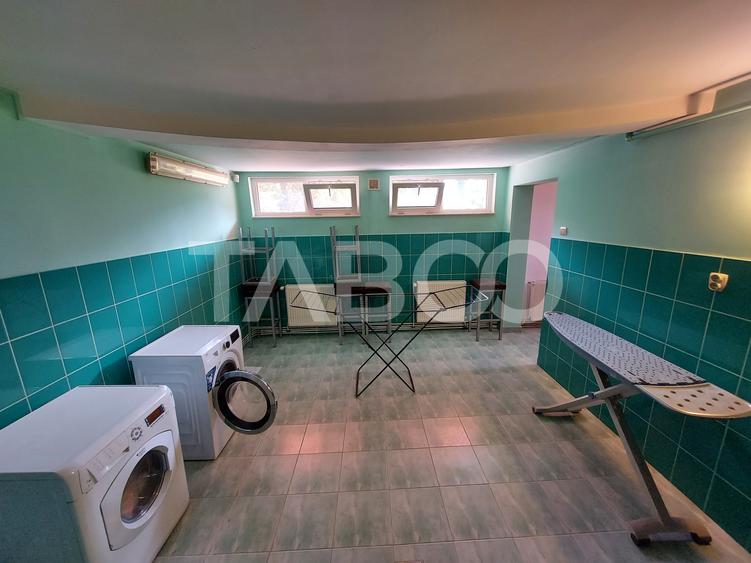 Casa individuala in Faget de inchiriat curte amenajata teren generos