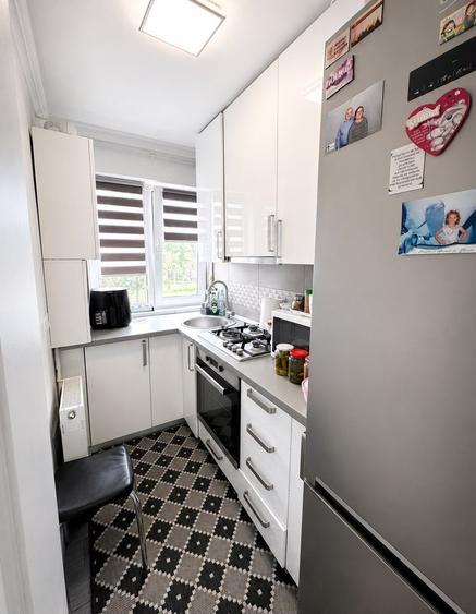 3 camere Cetatii Etaj 1 Complet Renovat