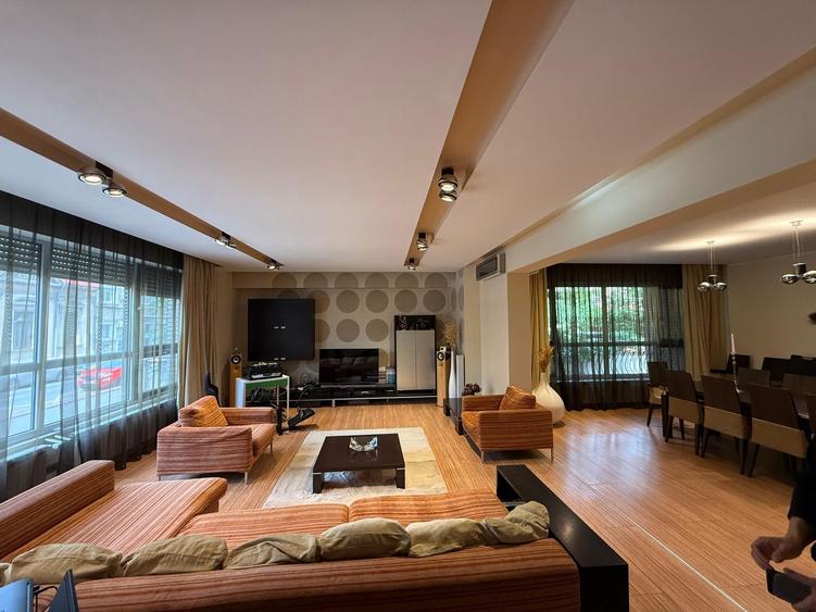 Apartament 4 camere I 170 mp I Piata Romana I de inchiriat