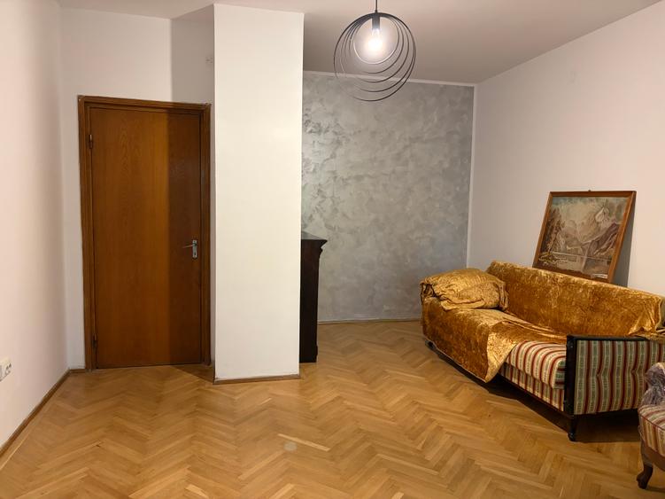 Cotroceni, Palat, apartament 3 camere, 86 mp totali, pretabil birouri /rezidenta