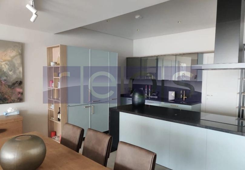 INCHIRIERE 5 CAMERE - DECOMANDAT -2 LOC PARCARE -FLOREASA