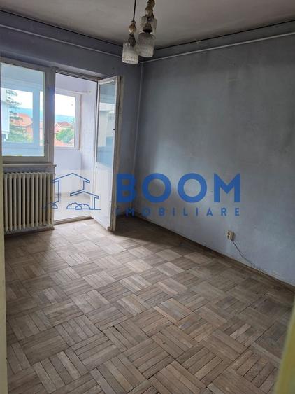 Apartament 4 camere decomandat | Traian, Râmnicu Vâlcea | 70,43 mp, etaj 4