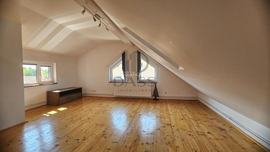 Apartament de inchiriat 6 camere 179 mp Etaj 2 + mansardă - 24