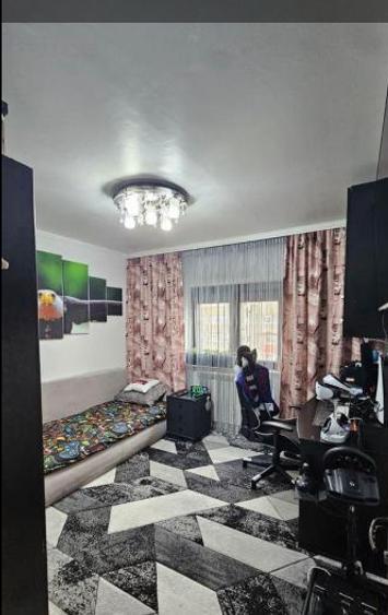 40166 Apartament 3 camere DRuri Soveja