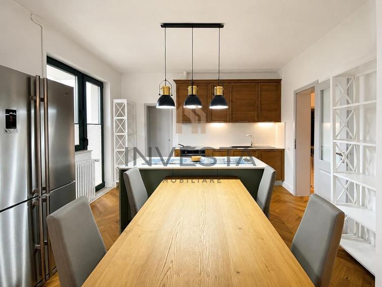 Apartament 4 camere premium 146 mp de inchiriat + garaj, zona Centrala