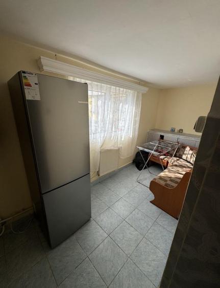 Apartament 2 camere, 45 mp, zona Spital - Bals