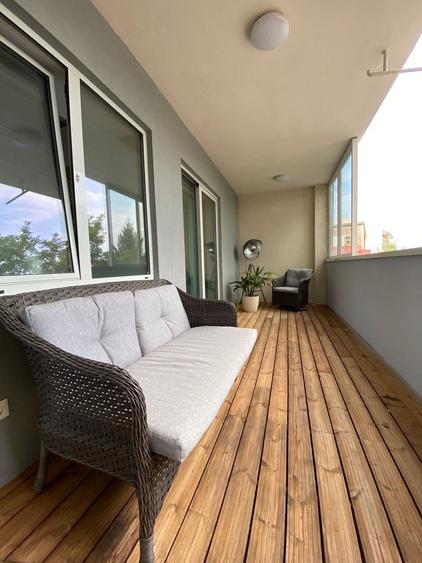 Apartament cu parcare subterana in imobil cu piscina si SPA