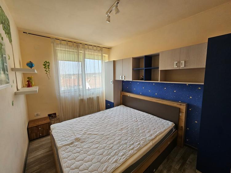 Apartament 3 camere, confortabil, etajul 2 , Giarmata Vii, Timiș, comision 0%